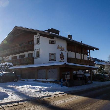 Hotel Garni Almhof Seefeld in Tirol Exteriör bild