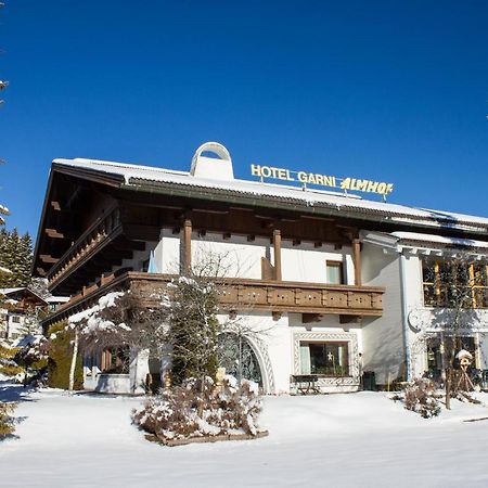 Hotel Garni Almhof Seefeld in Tirol Exteriör bild